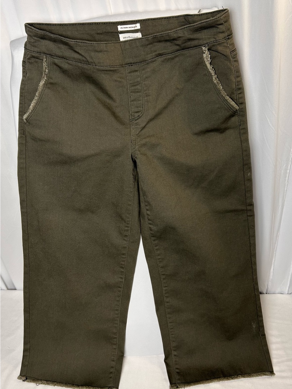 Westbound Olive Green Cropped Straight Leg Pants